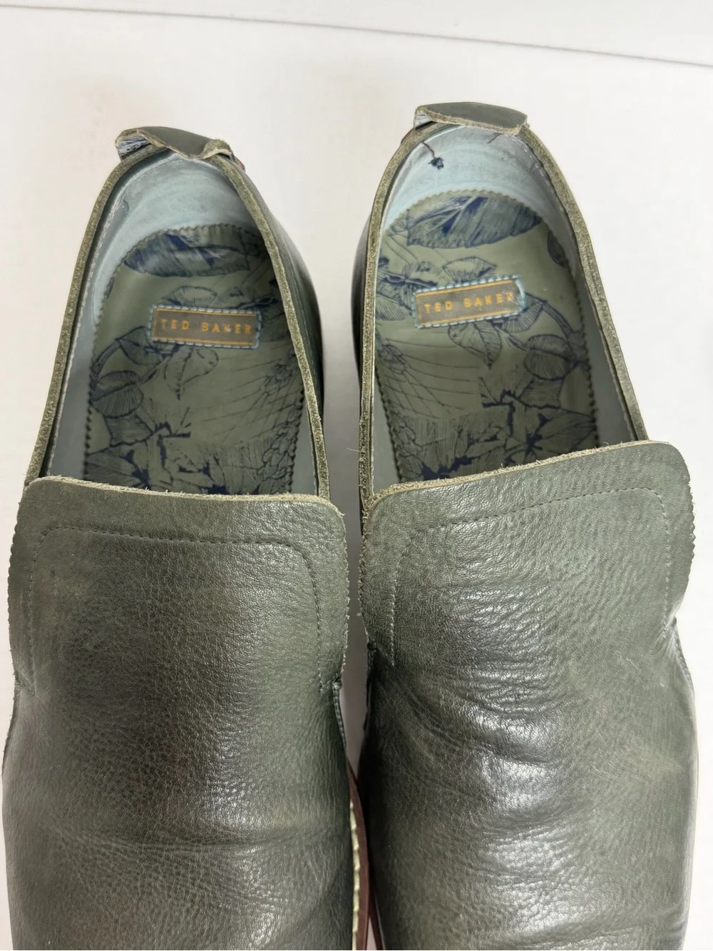 Ted Baker London Men's Leather Slip-Ons Olive Green Loafer Dress Shoes, Size 13